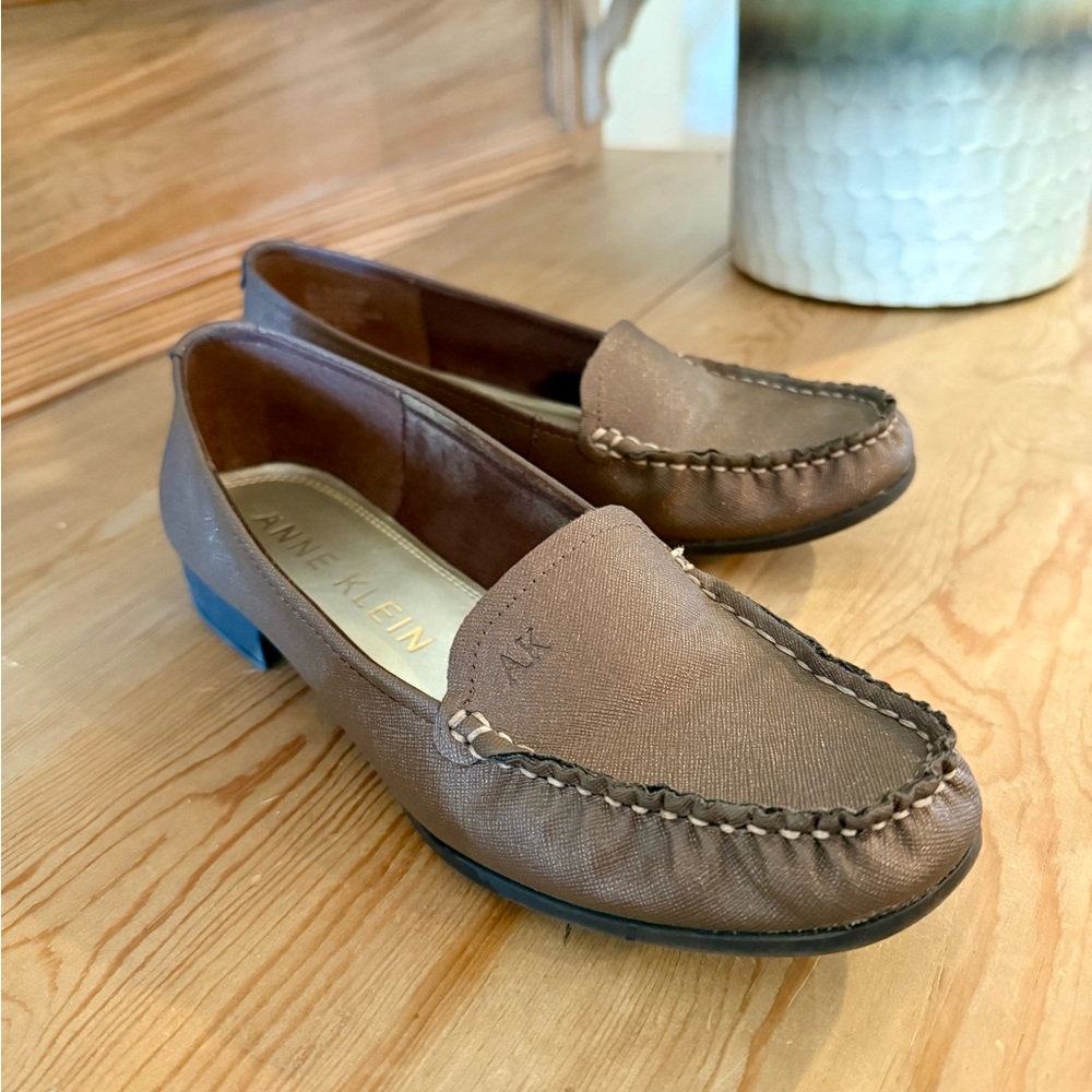 Anne Klein Flex Metallic Brown Loafers 7.5M